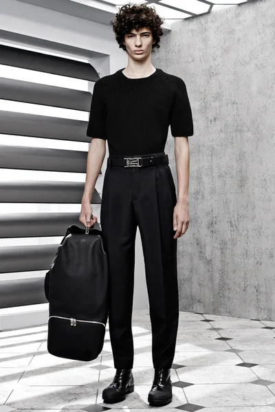 Look 3